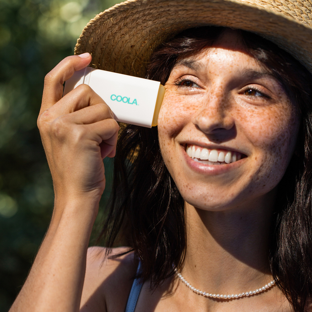 Coola Stick Solaire Visage SPF 30 Tropical Coconut Protection solaire riche en ingrédientsnaturels hydratants et antioxydants