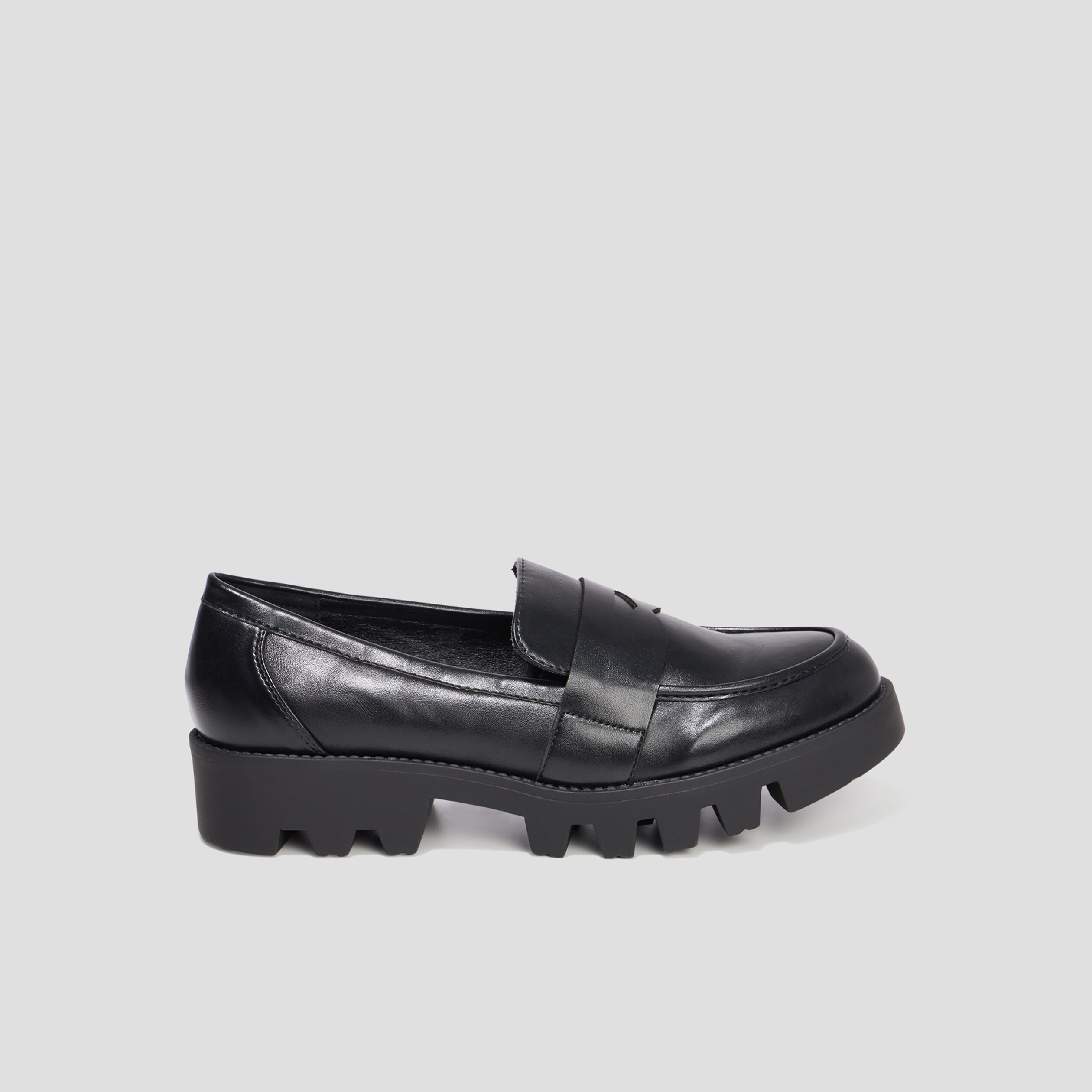 Mocassins crantés Liberto noir femme | La Halle