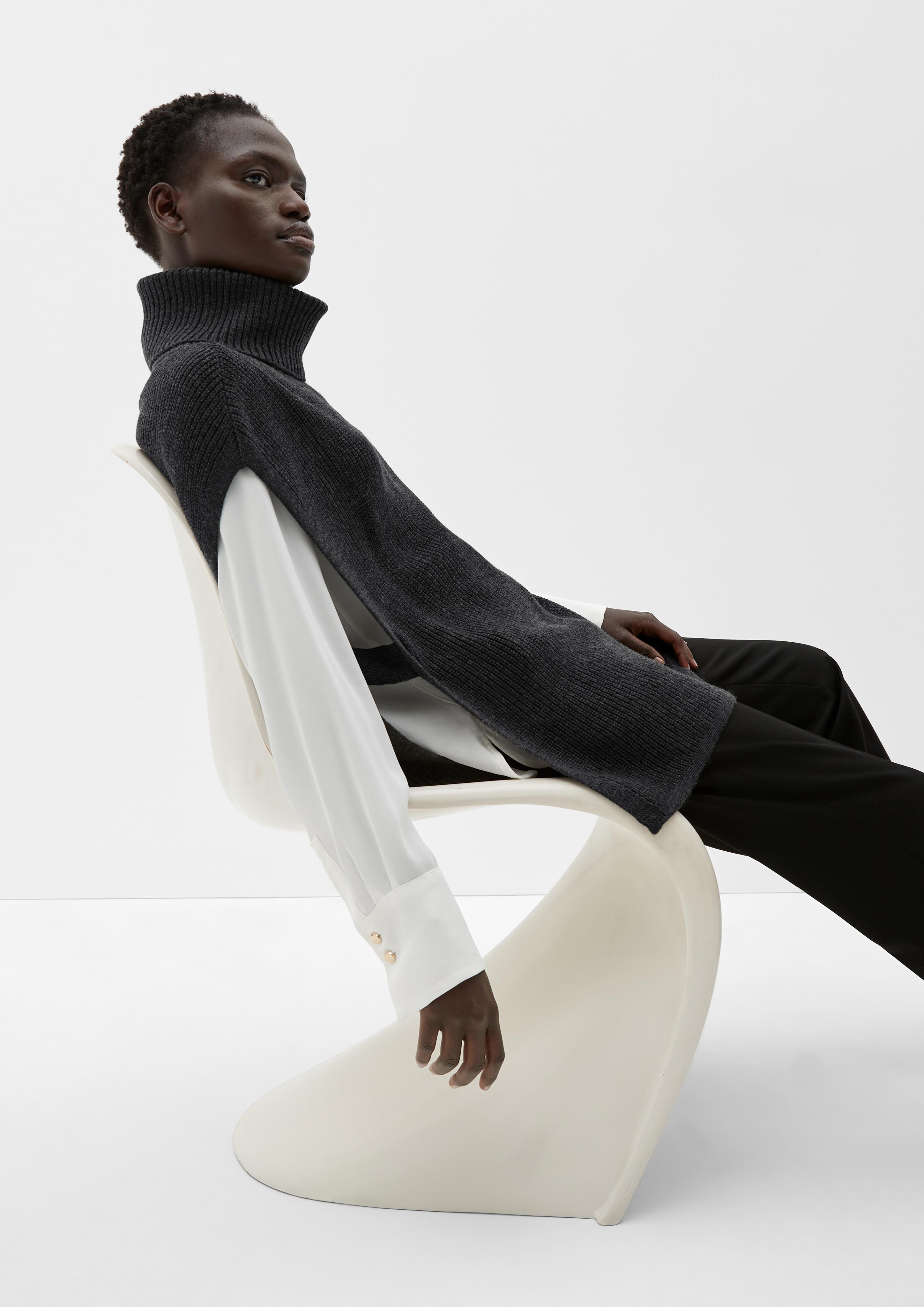 Poncho mit Rollkragen  2125185-9898