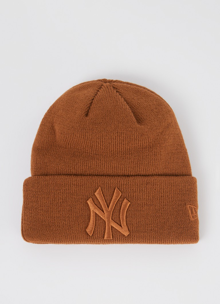 Șapcă New Era League Essential din plasă fină, cu logo brodat.