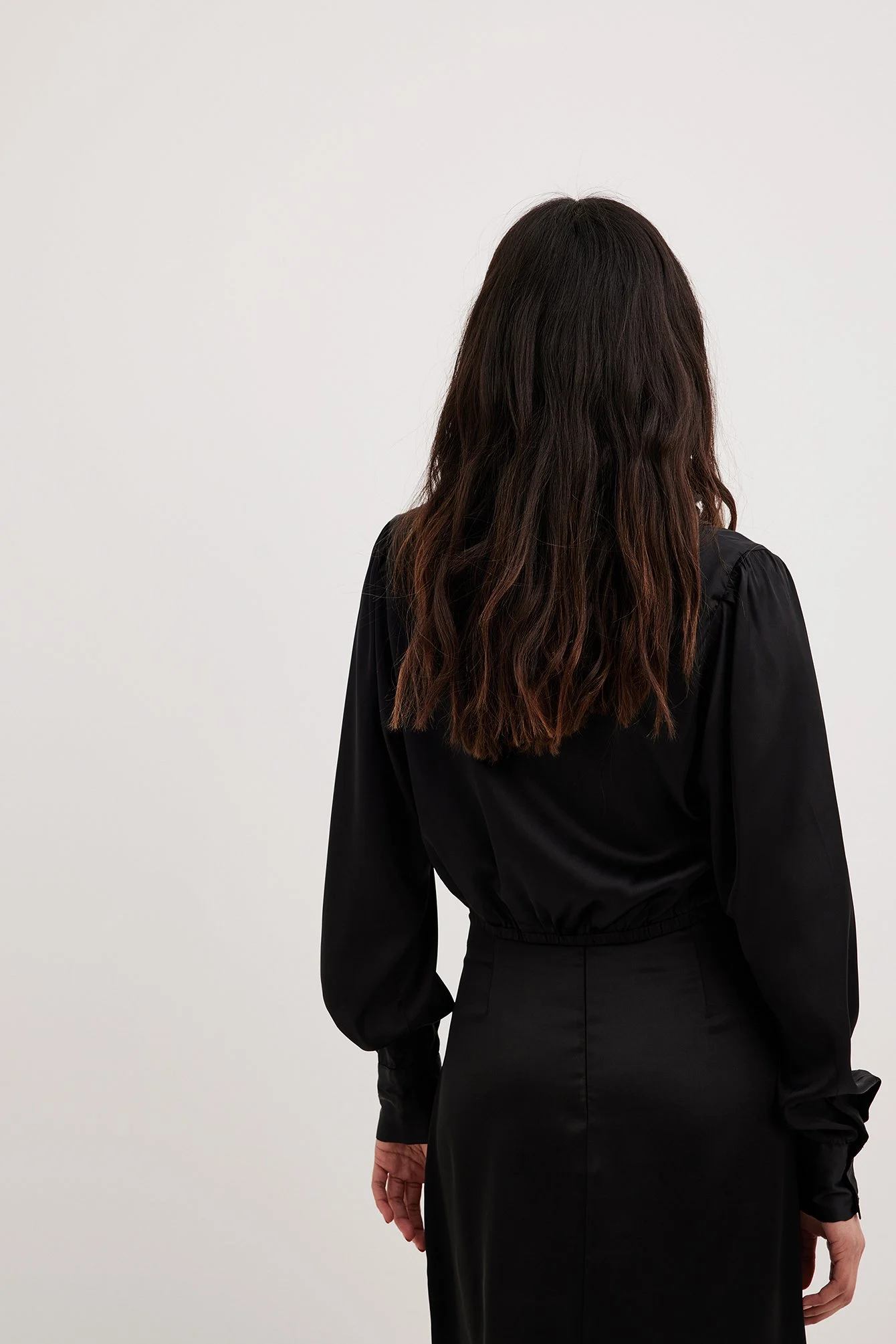 Recycelte Satinbluse Overlap