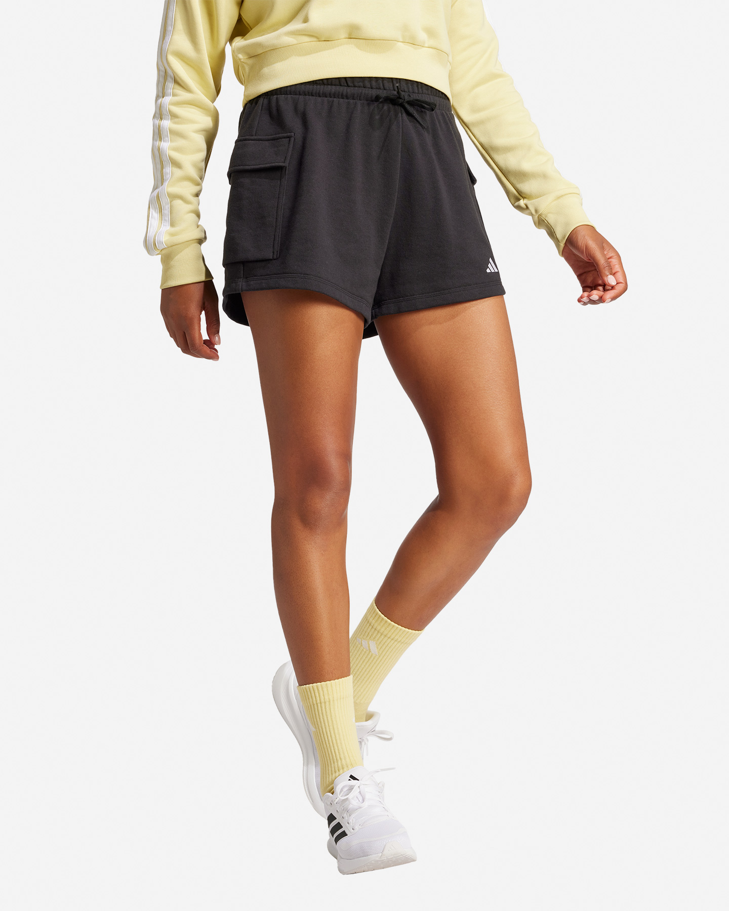 Adidas Cargo W JD9944 Pantaloncini