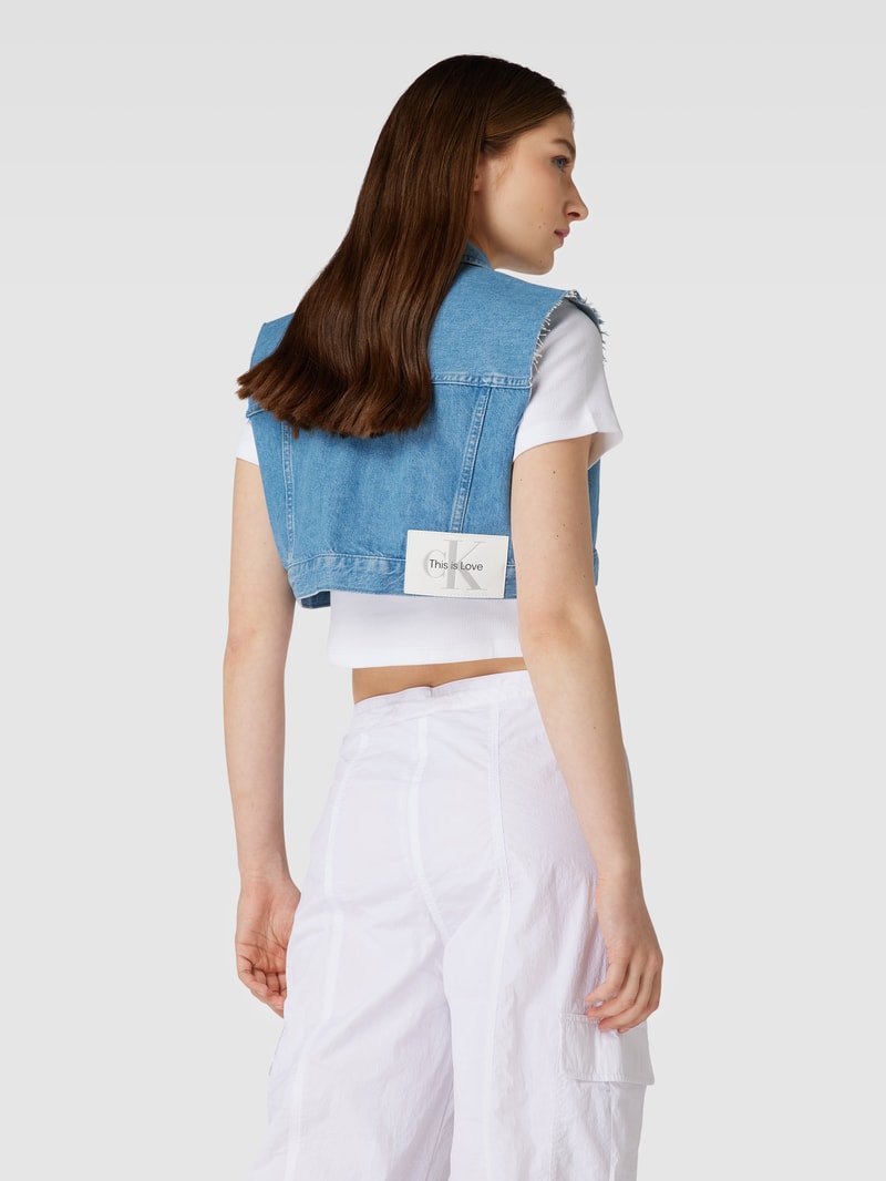 Cropped Weste mit Statement-Stitching in hellblau