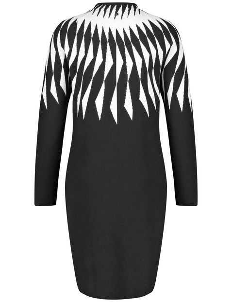 Kurzes Kleid mit Jacquard-Muster und Raglanarm
