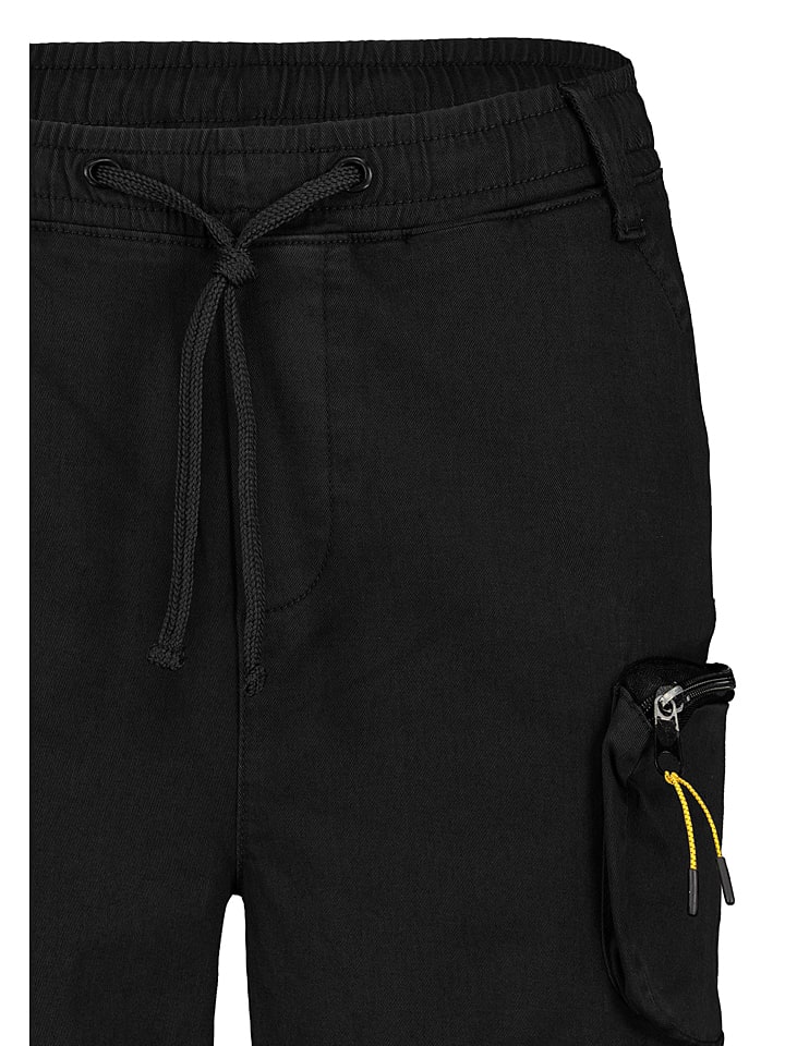 Authentic Style Cargobermudas in Schwarz günstig kaufen