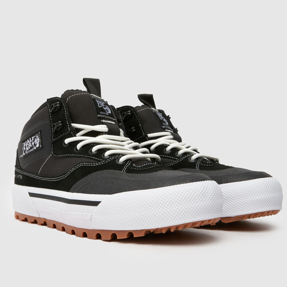 Vans – MTE – Half Cab Gore-Tex – Svarta och vita sneakers