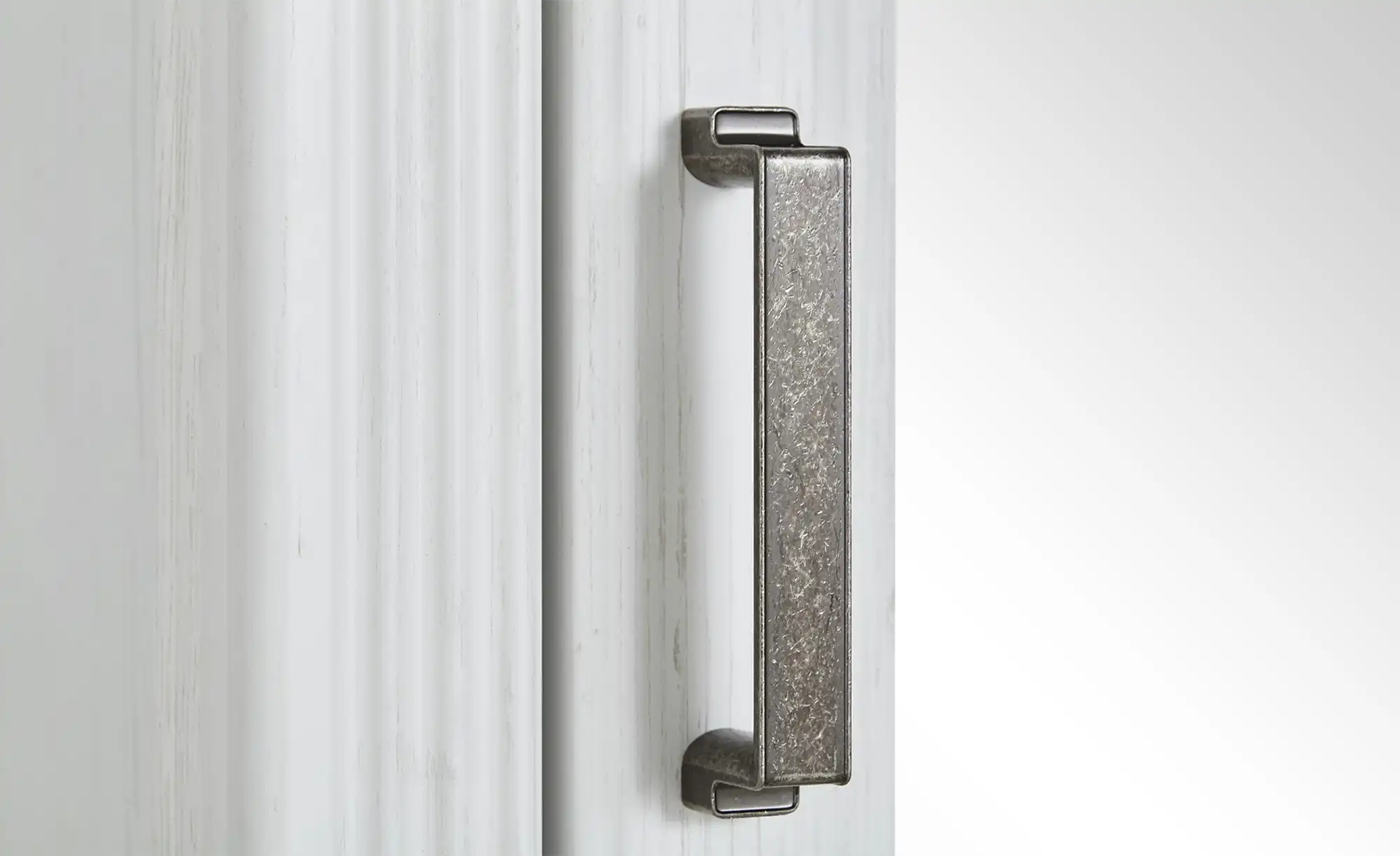 Garderobenschrank