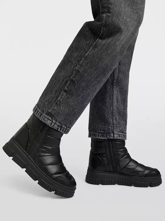 s.Oliver Boots