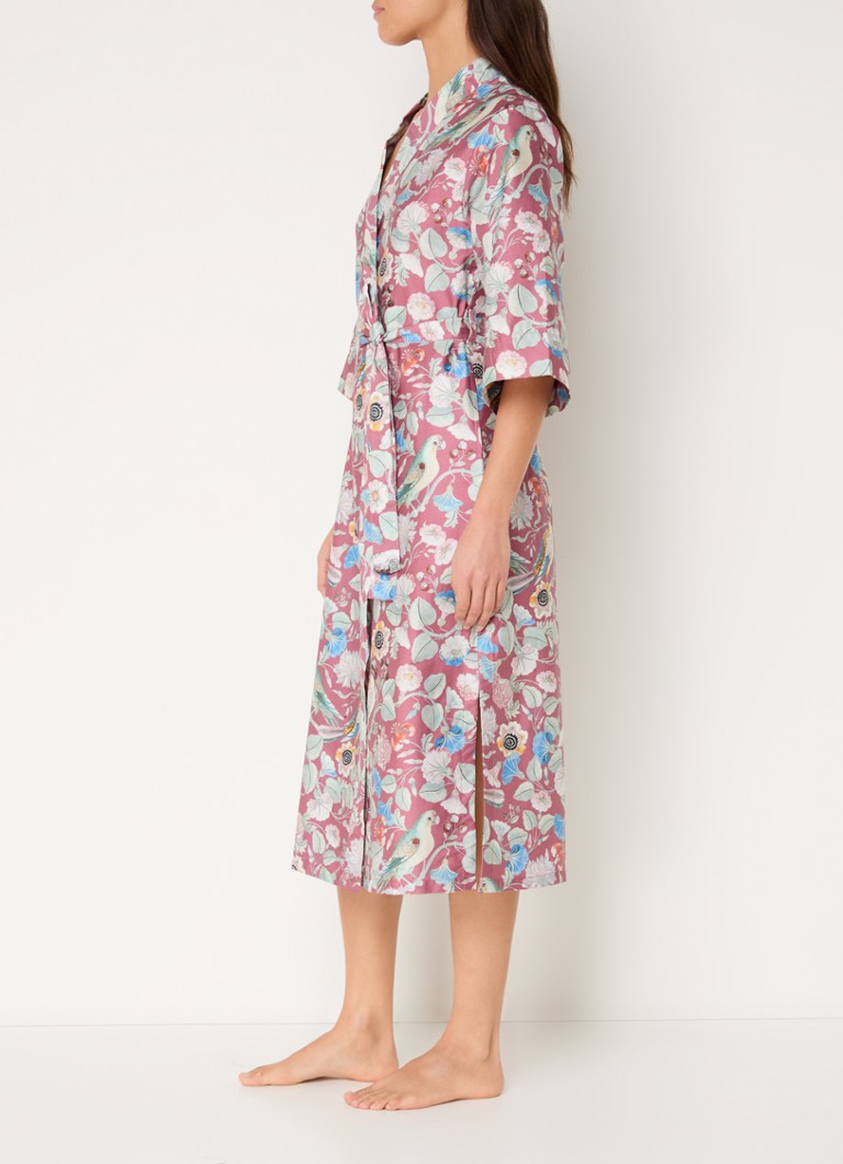 Kimono Essenza Ilona Aleste confecționat din bumbac organic cu imprimeu floral.