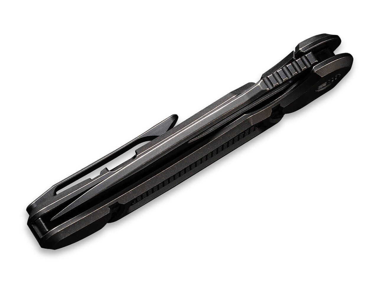 Minax Titan Black