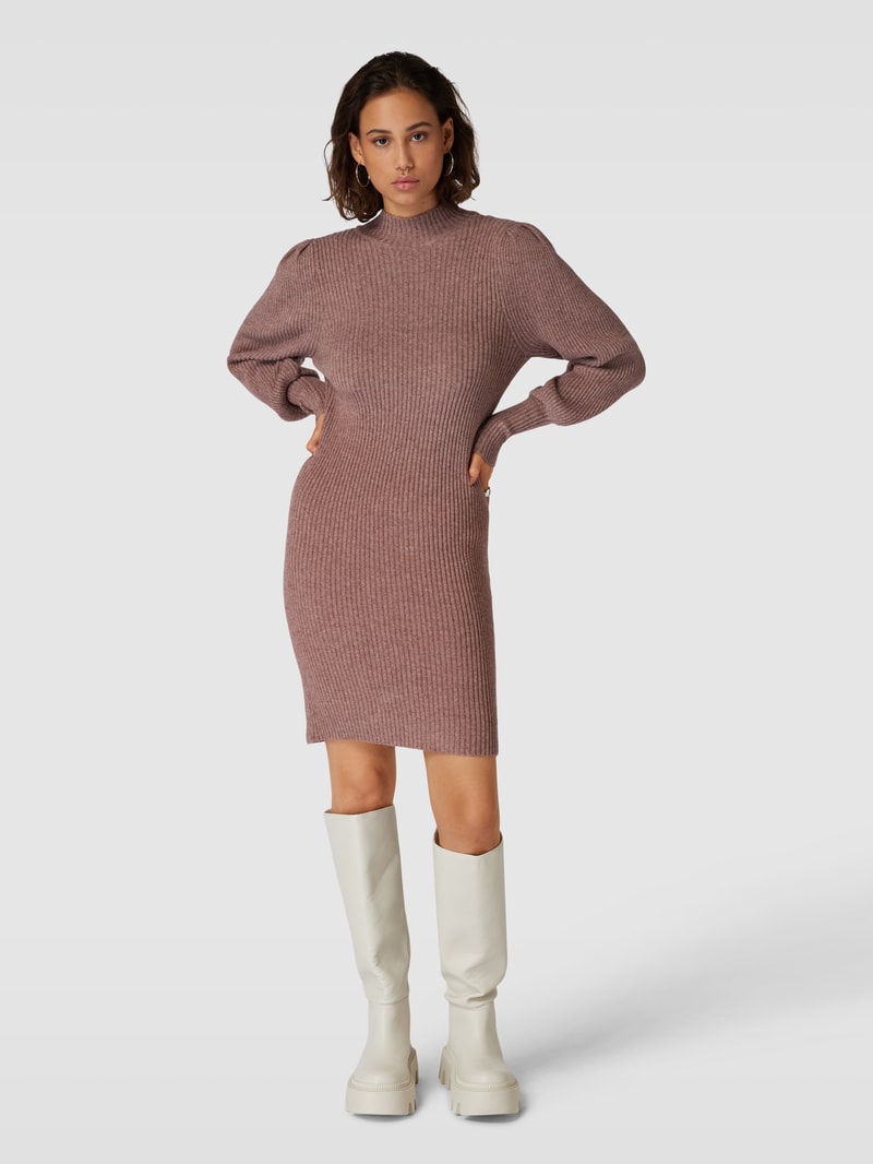 Strickkleid mit Stehkragen Modell 'KATIA' in mittelbraun