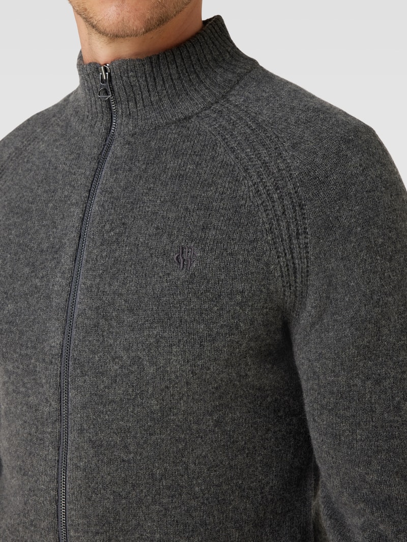 Strickjacke mit Label-Stitching Modell 'GEORG' in dunkelgrau meliert