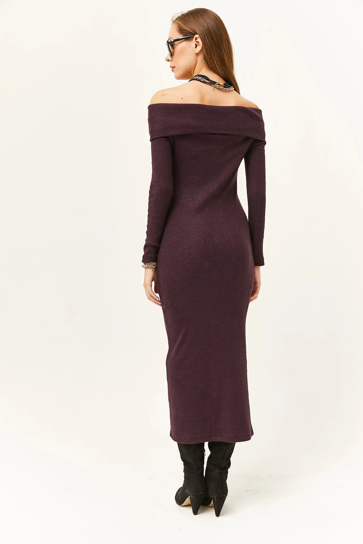 Olalook  Pflaumenfarbenes langes Kleid aus Lycra mit Madonna-Kragen für Damen ELB-19000752