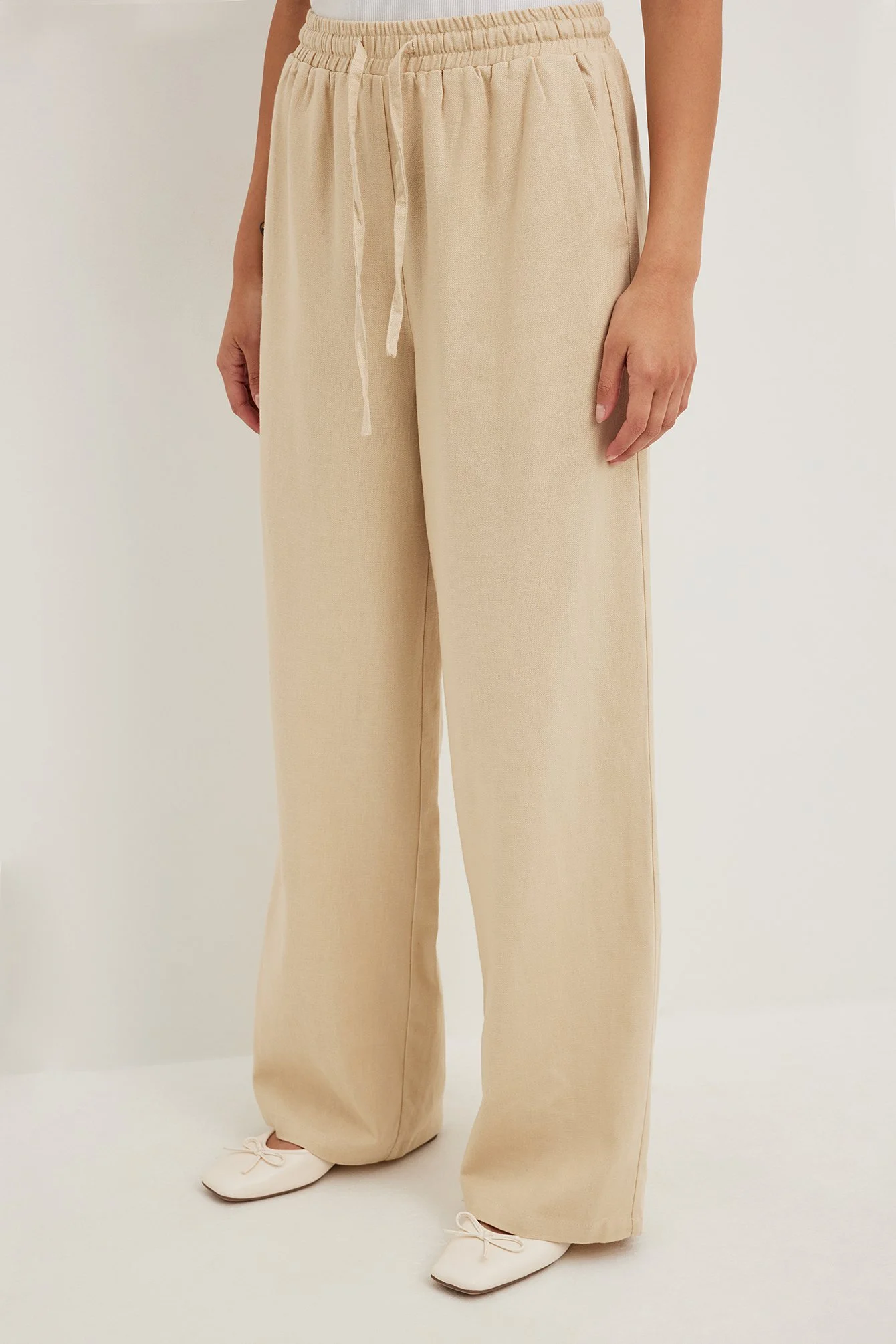 Leinenhose mit elastischem Bund