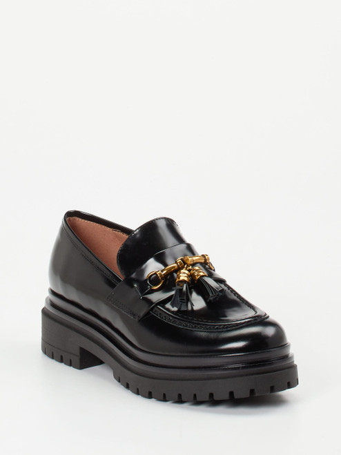Slipper-15130090243 Konstantin Starke