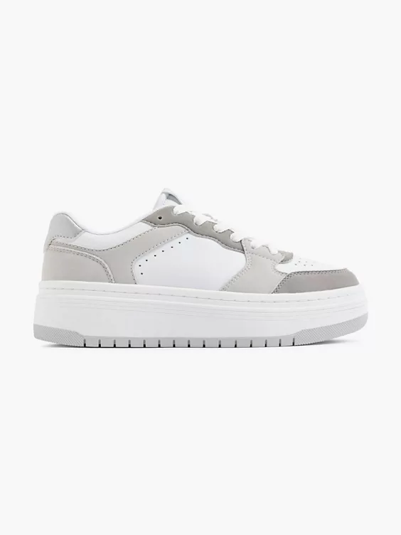 Graceland Platform Sneaker