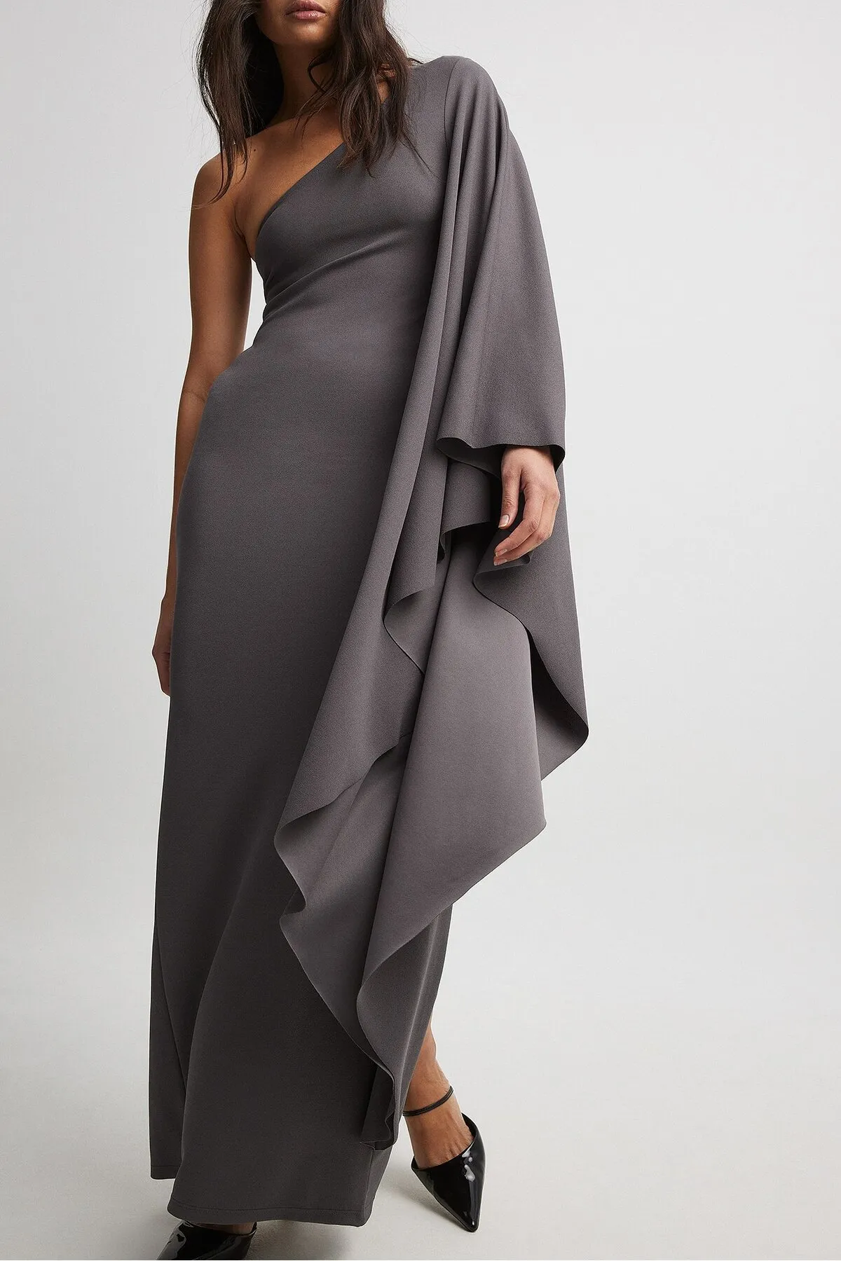 NA-KD  Maxikleid mit weiten Ärmeln