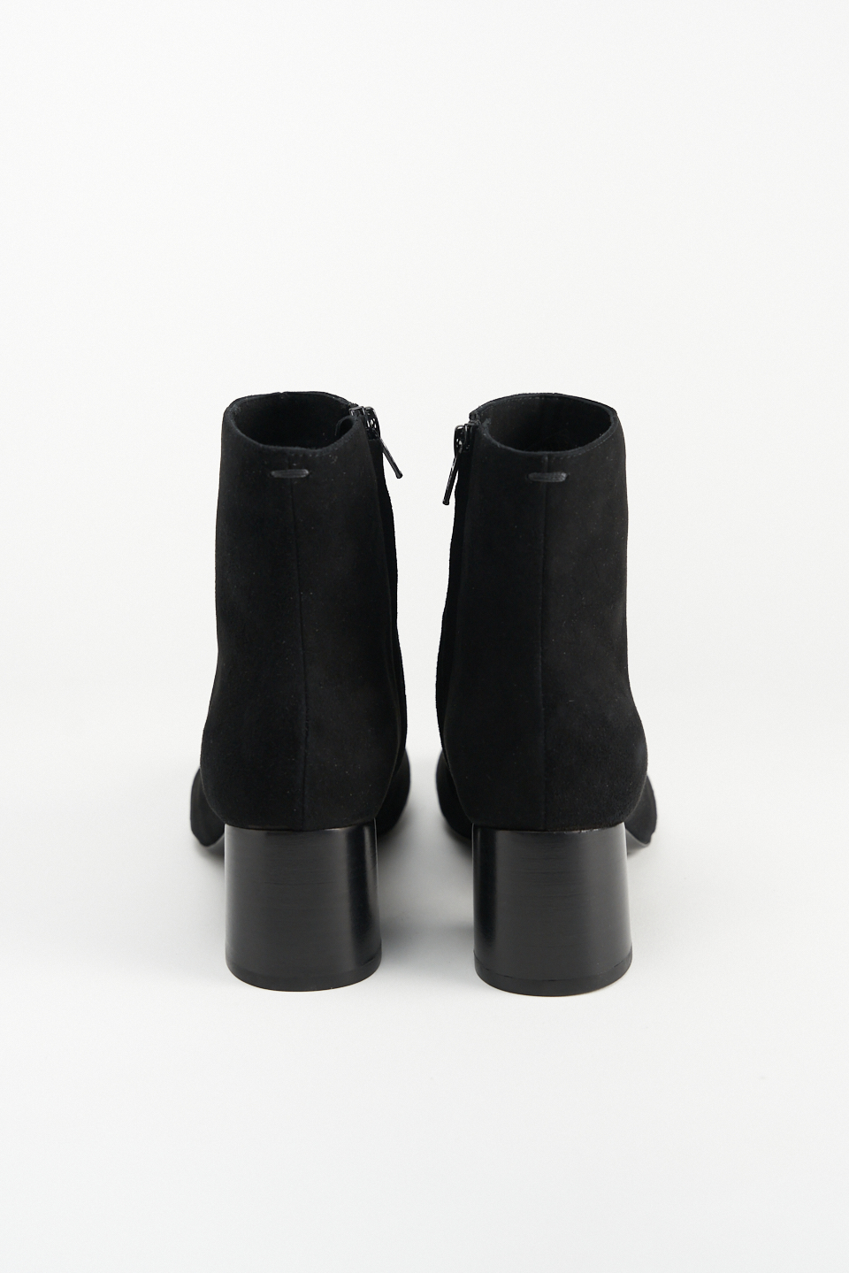 WG1 suede black