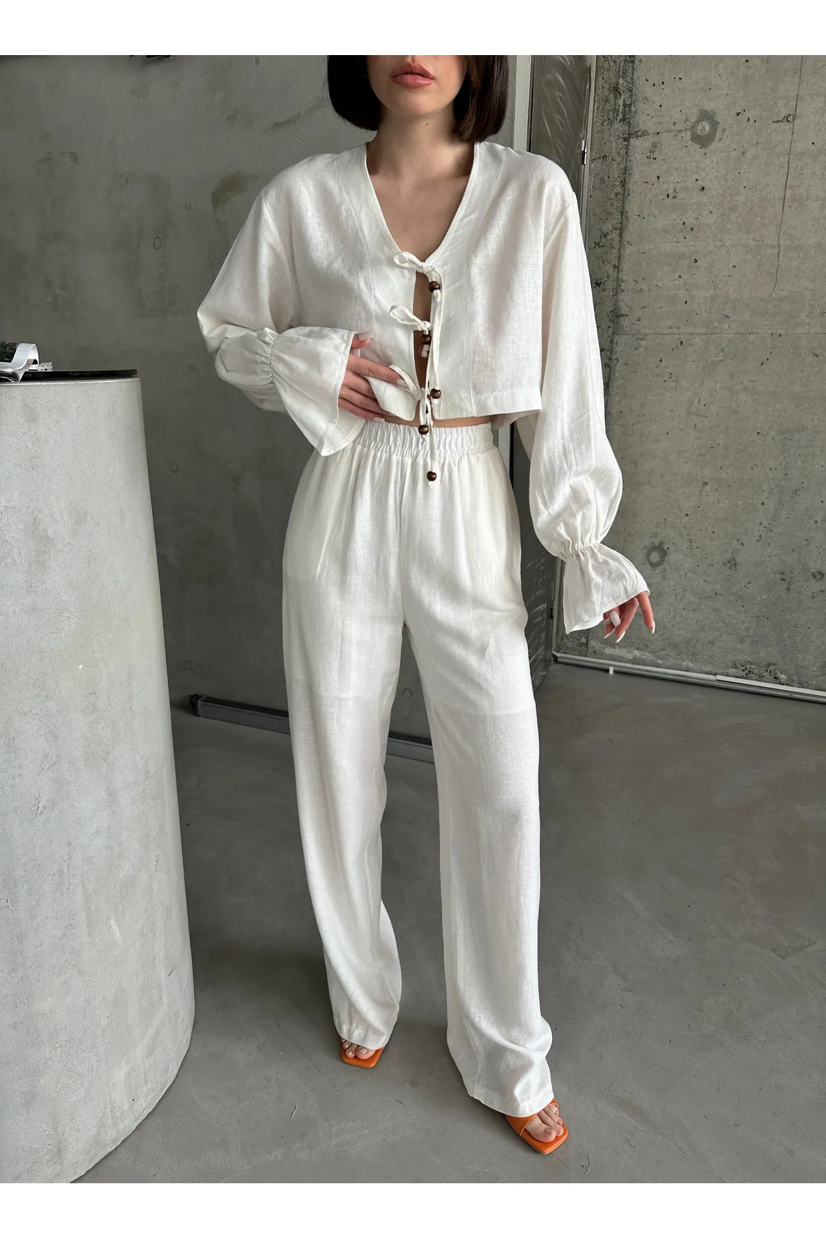 Laluvia  Ecrufarbenes Design-Set aus echtem Leinen
