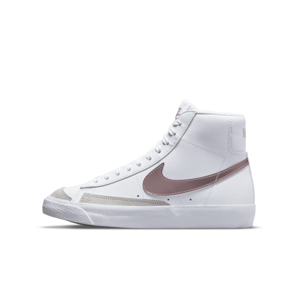 Nike Blazer Mid 77 GS DA4086-105 / weiss