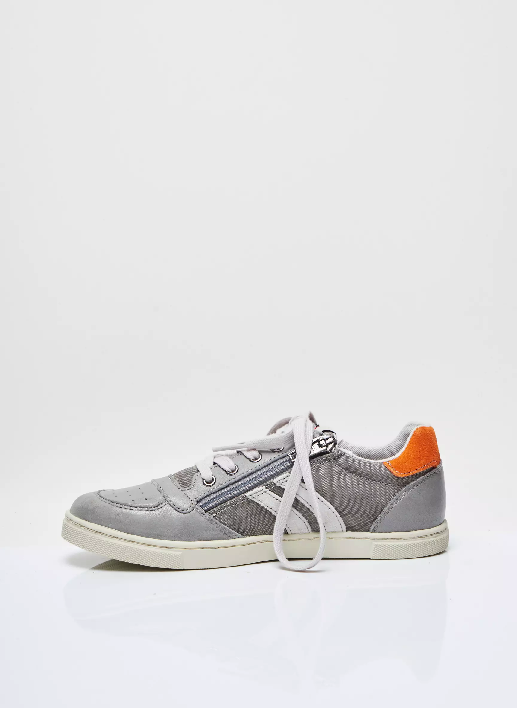 Palladium Baskets Garcon couleur gris