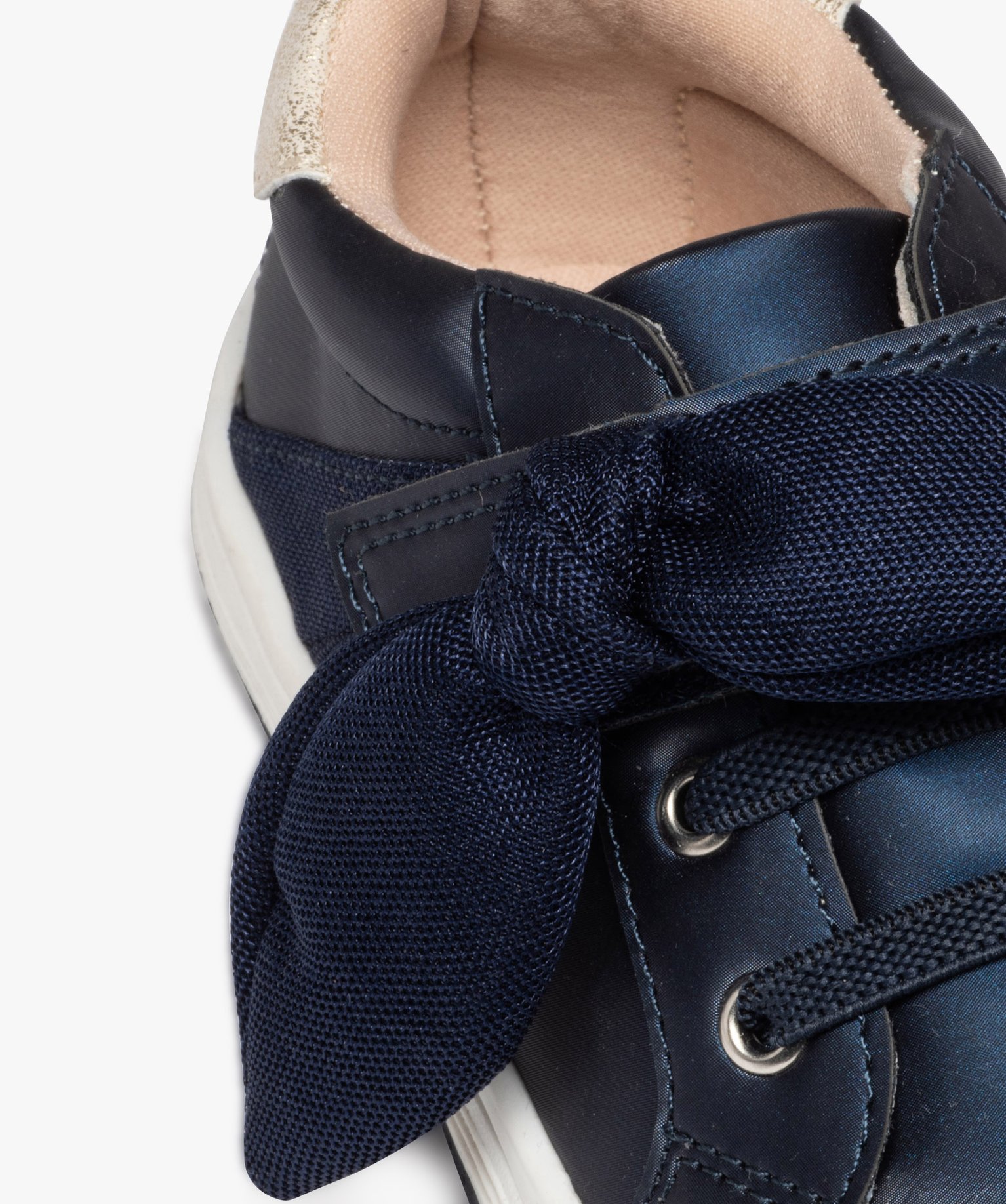 Baskets bébé fille dessus irisé avec noeud en toile marine | GEMO