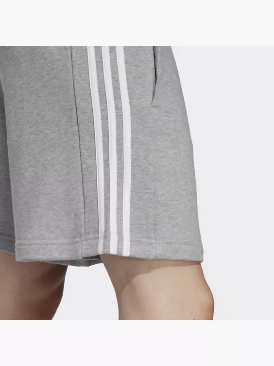 adidas Essentials French Terry 3-Streifen Shorts