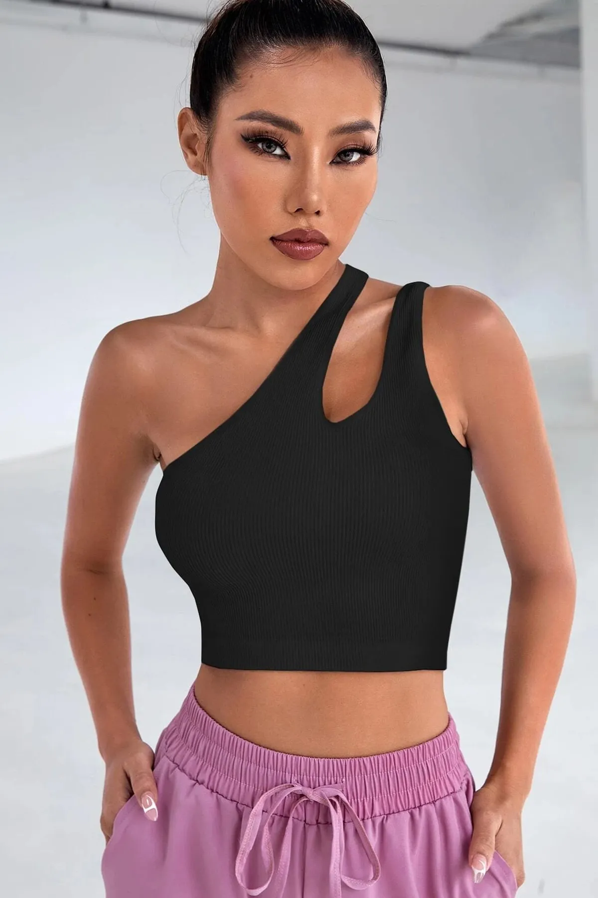 Imoda  Schwarze One-Shoulder-Ausschnitt-Crop-Top-Bluse für Damen