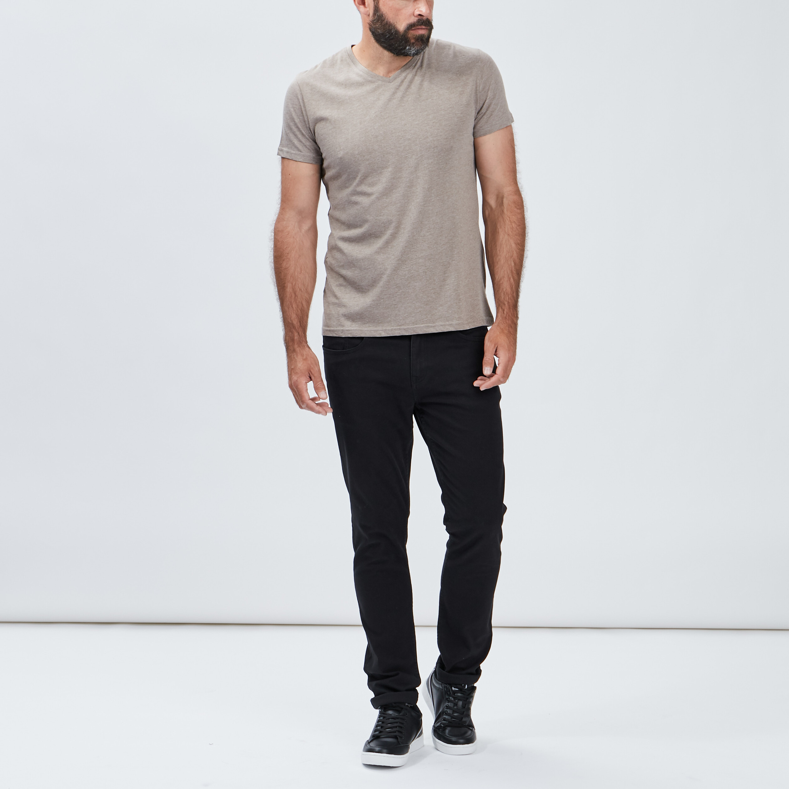T-shirt manches courtes coton col V taupe homme | La Halle