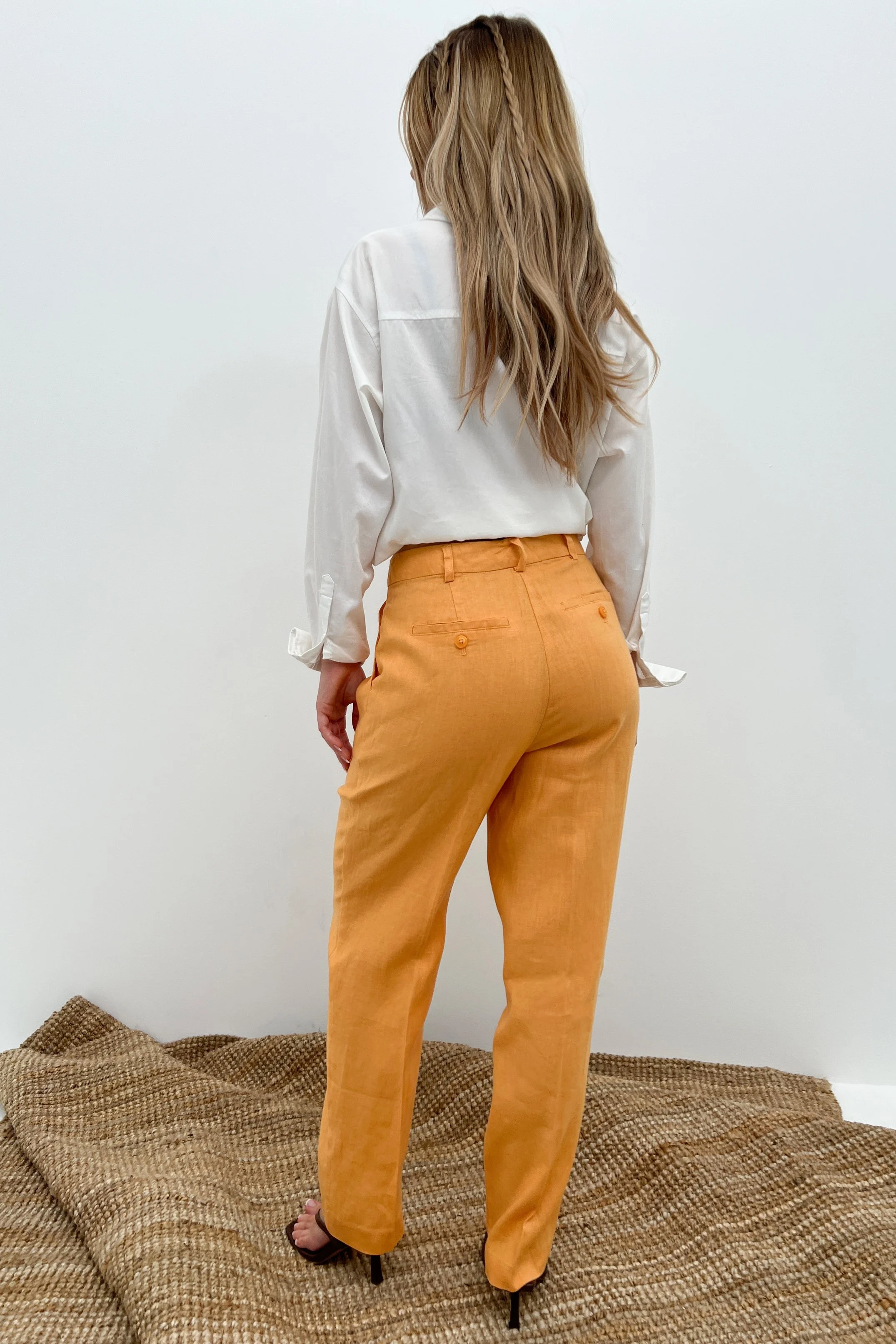 Kurze Leinenhose