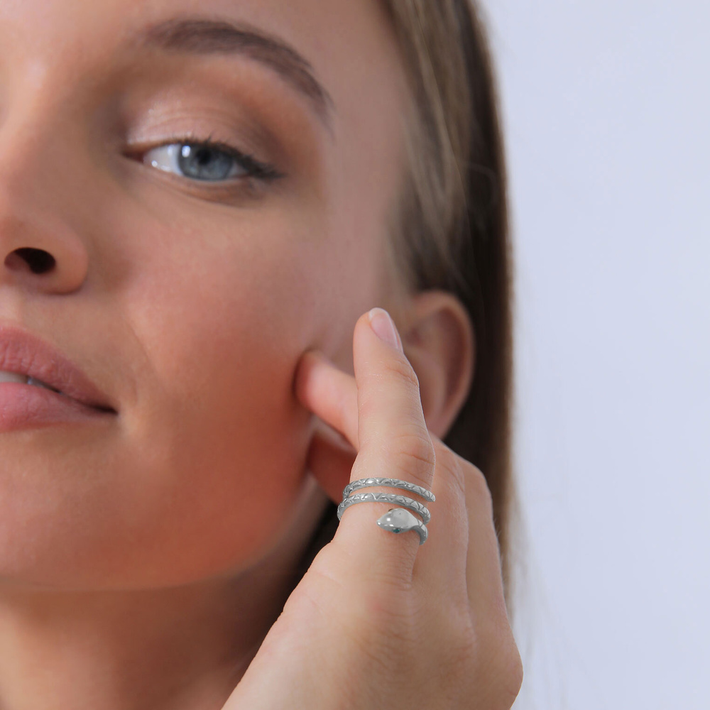 Elli Elli Bague Femmes Serpent Pinky Moderne avec Cristaux en Argent Sterling 925 Plaq Bague