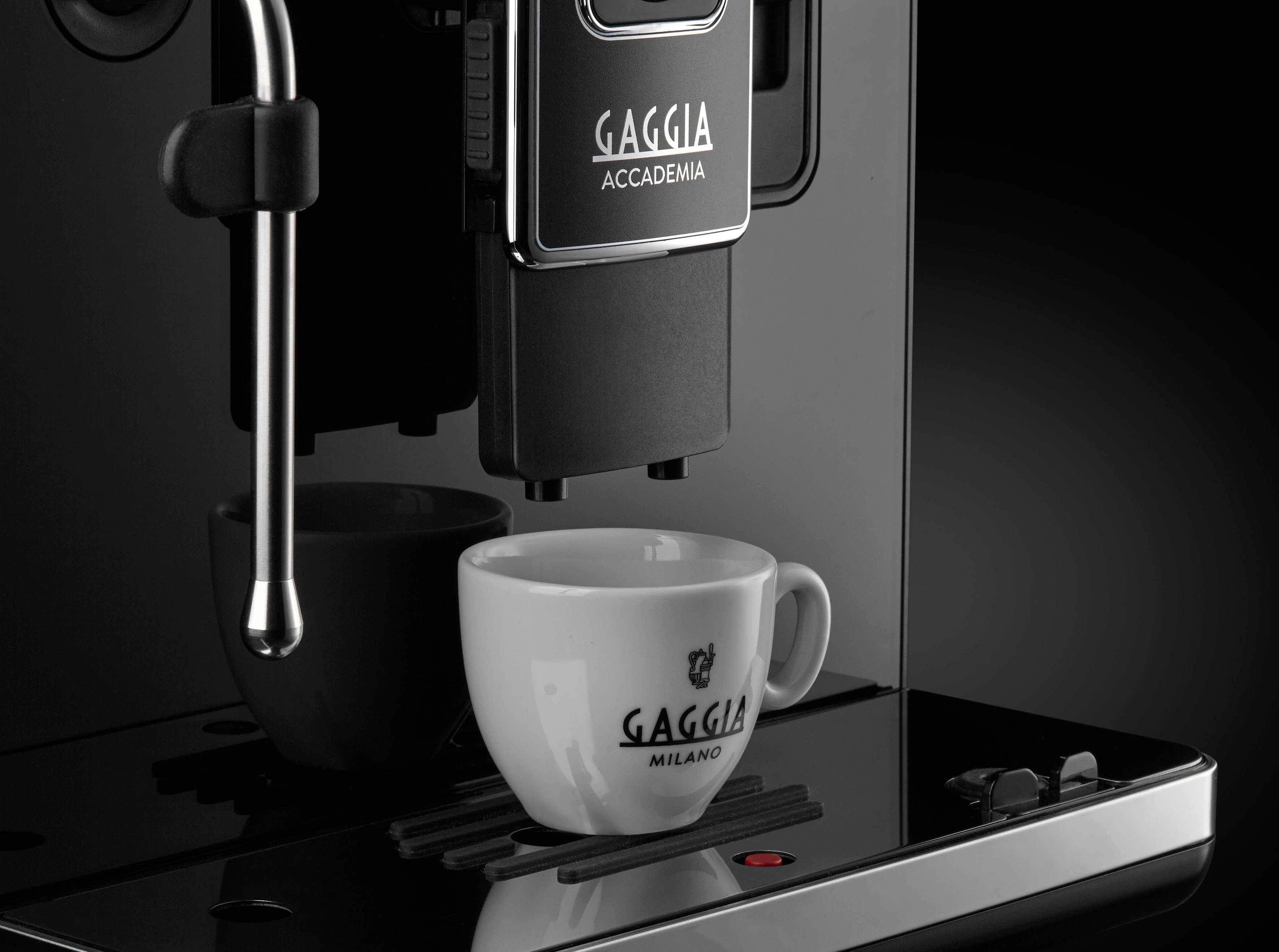 Gaggia Kaffeevollautomat Accademia, hochwertige schwarze Glasfront