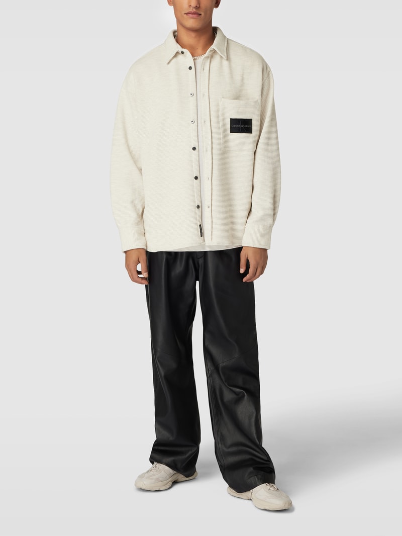 Freizeithemd mit Label-Patch in offwhite meliert