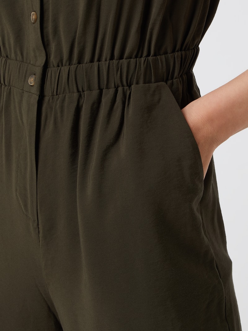 Jumpsuit aus Viskosemischung in olivgrün