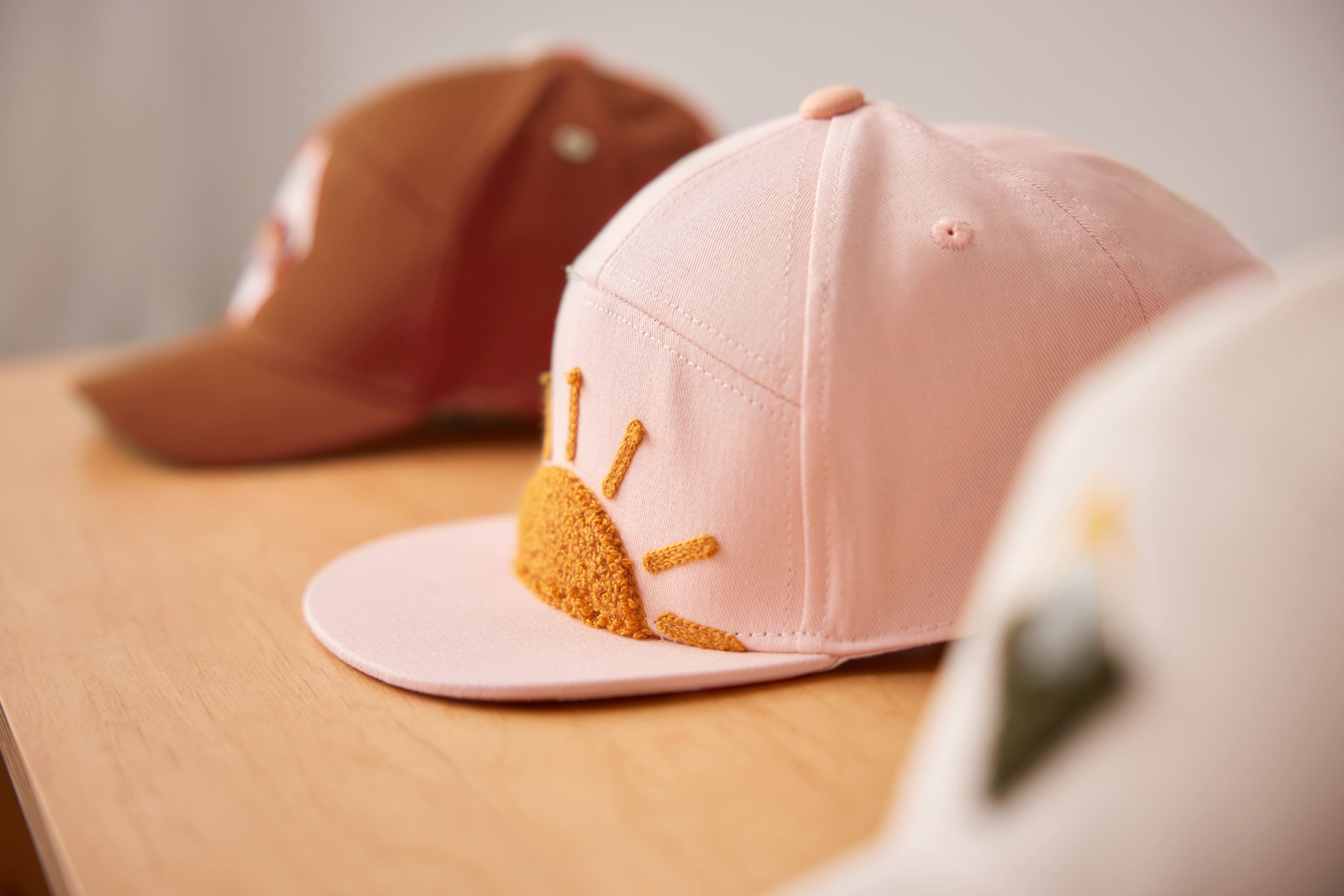 Kinder Cap - Little Gang, Sunny Rosa