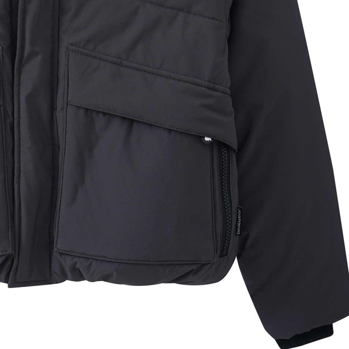 Jungen Winterjacke kurz geschnitten