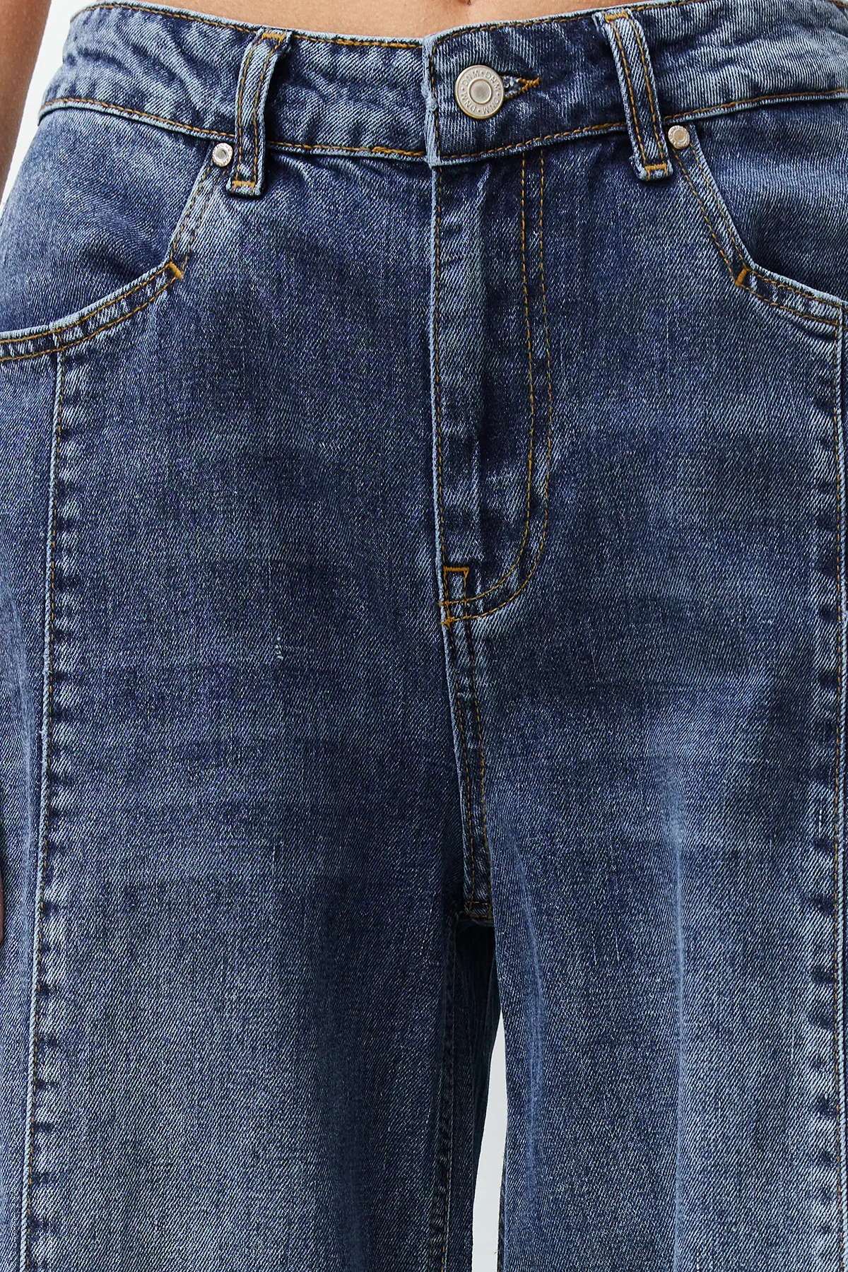 Trendyol Collection  Blaue, nachhaltigere Nahtdetaillierte Jeans mit weitem Bein und hoher Taille TWOSS24JE00116
