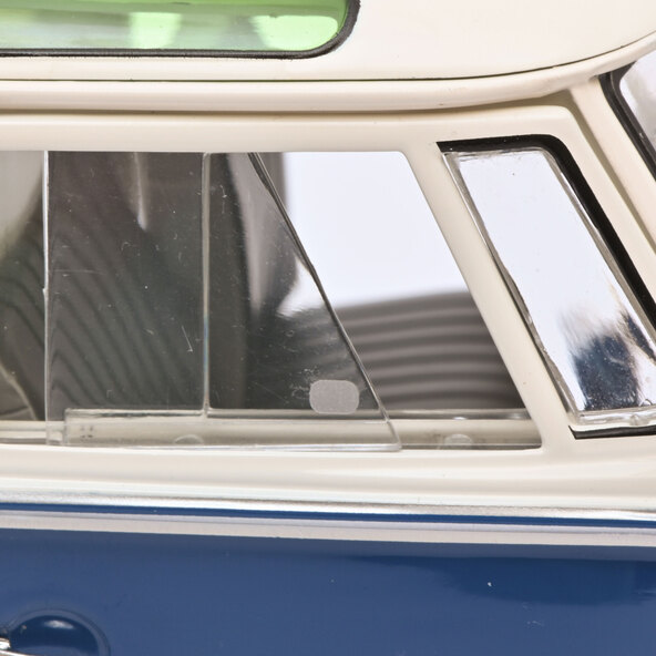 Modellauto VW T1b Samba (1:18)