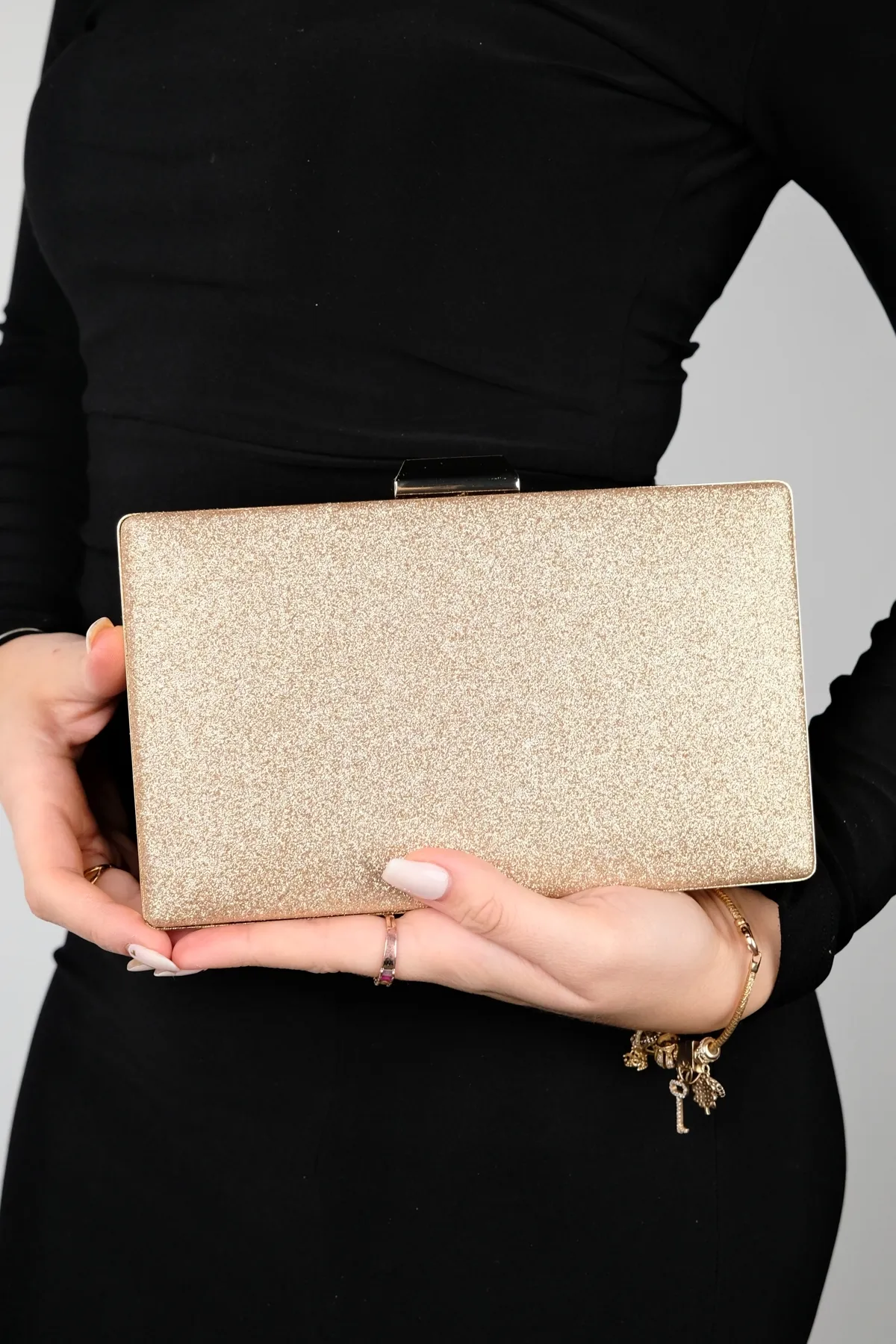 LuviShoes  Abendtasche - Goldfarben - Unifarben