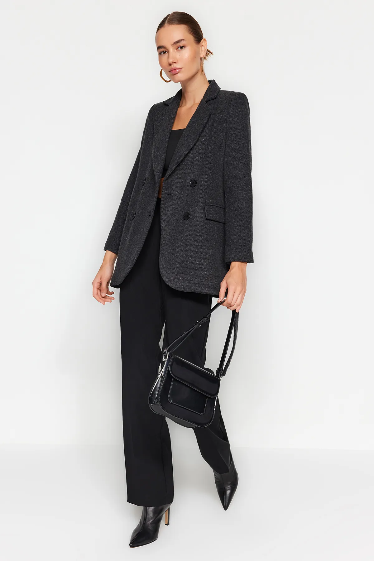 Trendyol Collection  Schwarzer, regulärer, gewebter Blazer mit Krawattendetails TWOAW24BC00017