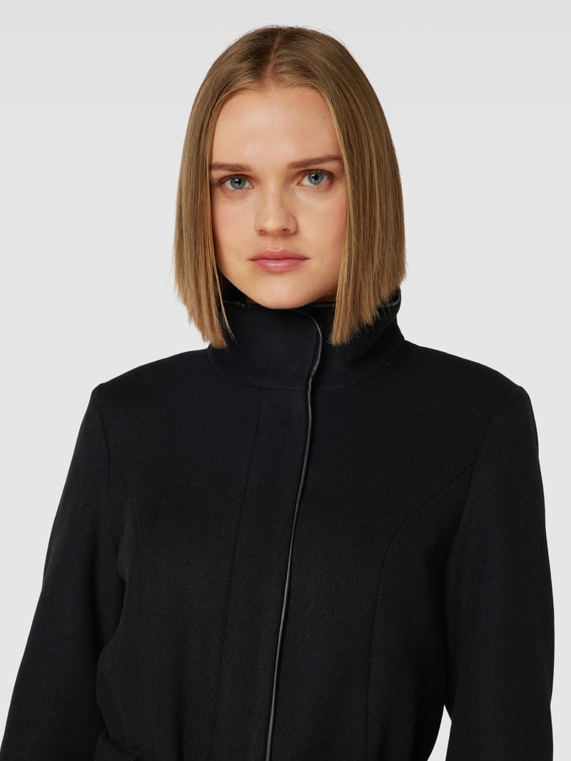 Damen Mantel mit Bindegürtel Modell 'BESSY' in schwarz