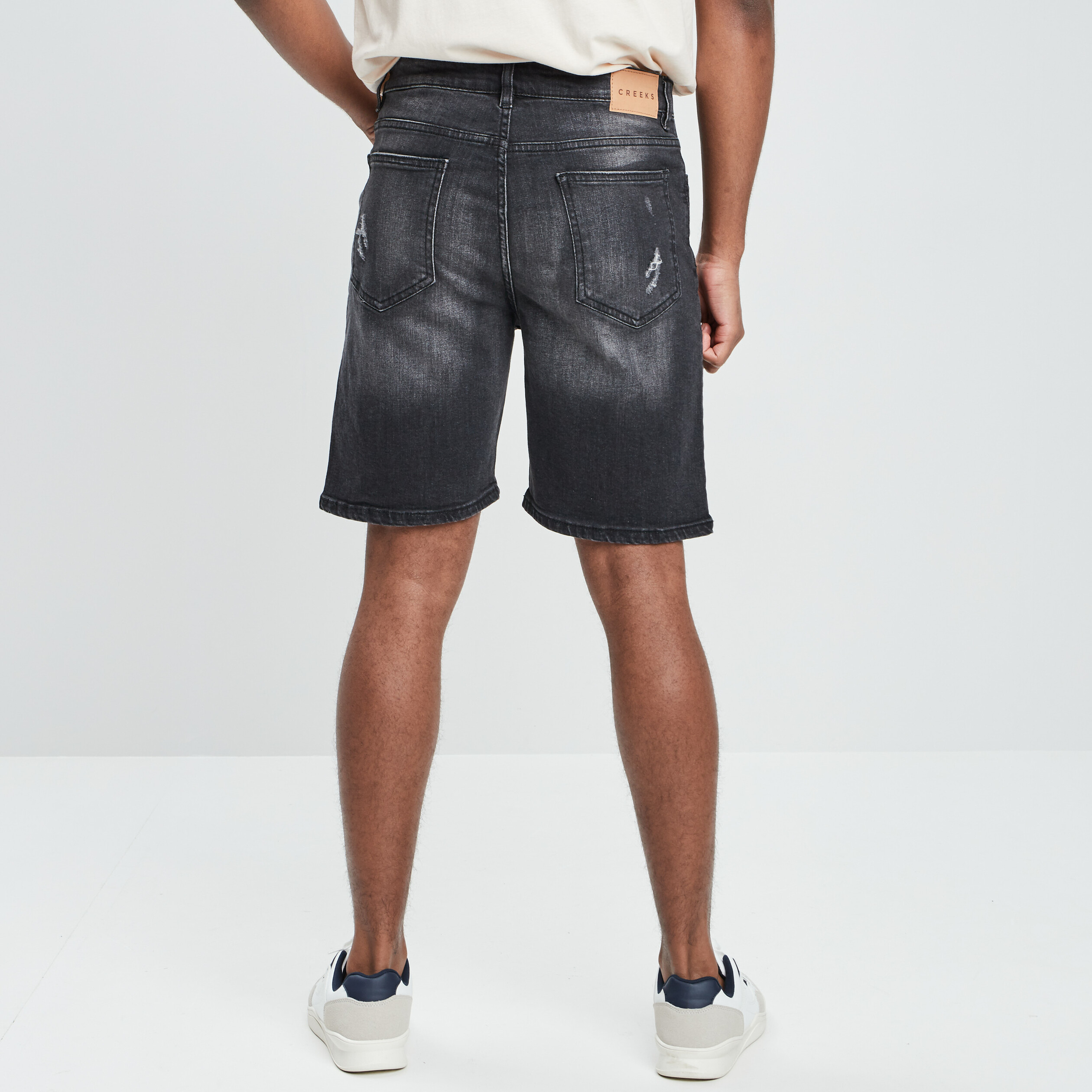 Short regular en jean denim noir homme | La Halle