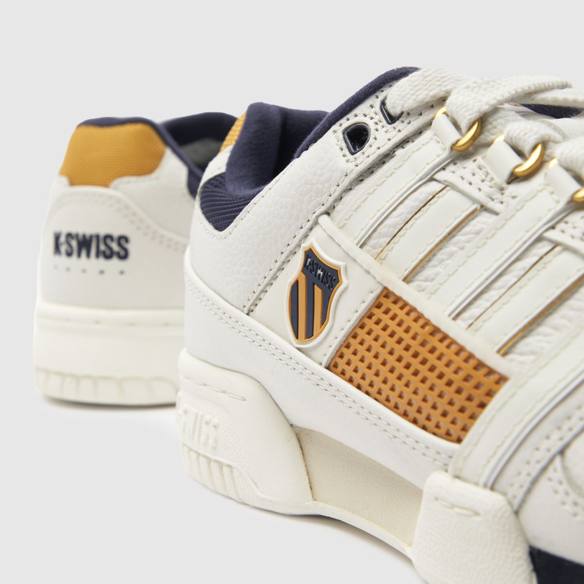 Zlati športni copati K-SWISS gstaad v beli in zlati barvi