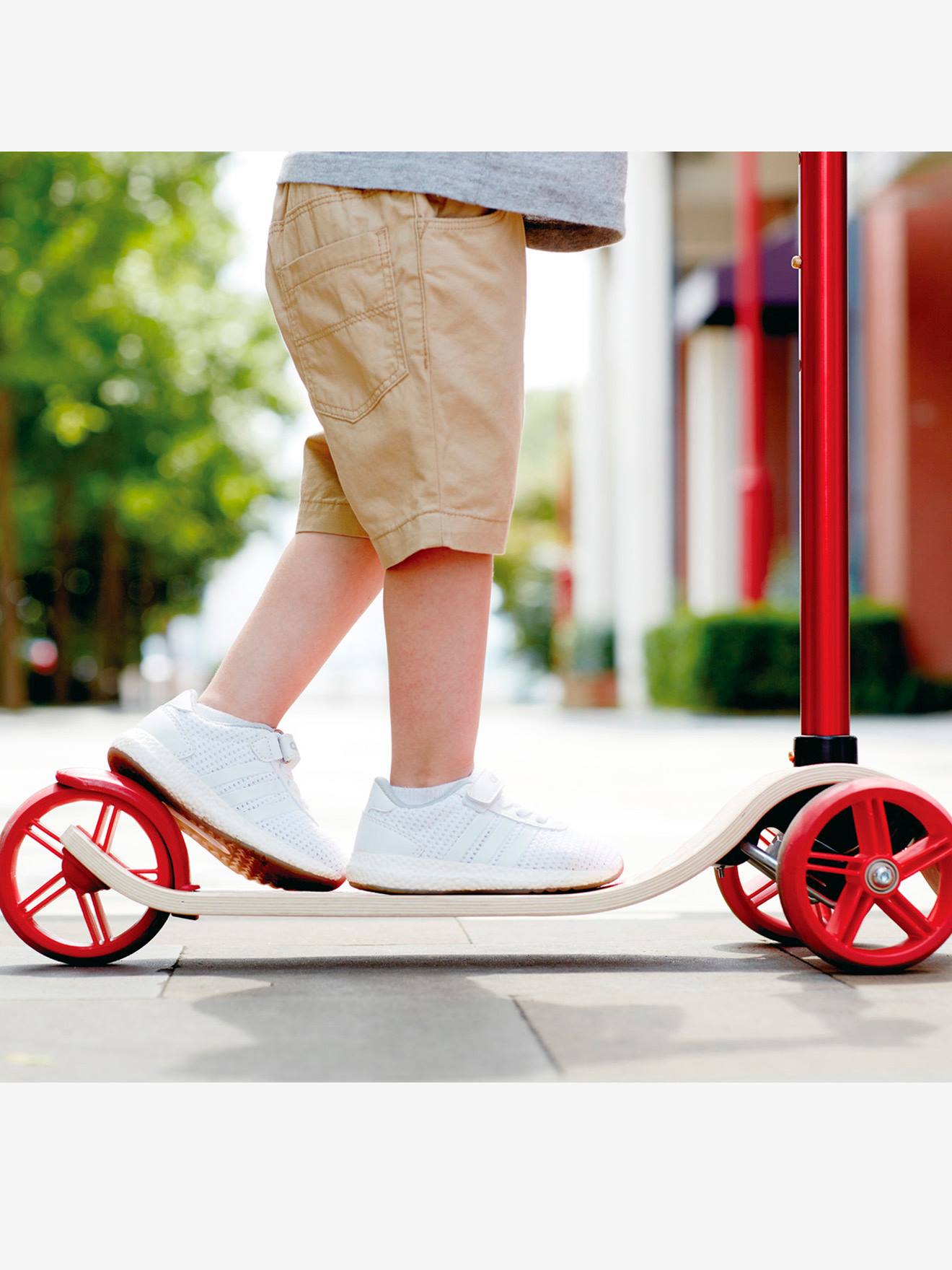 Trottinette surfeuse HAPE rouge