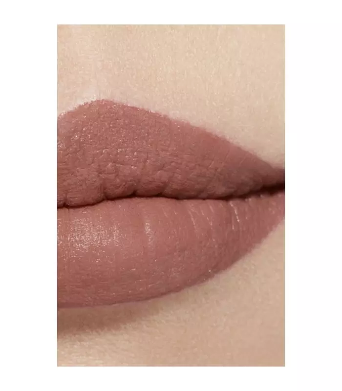 ROUGE ALLURE VELVET Le Rouge Velours Lumineux