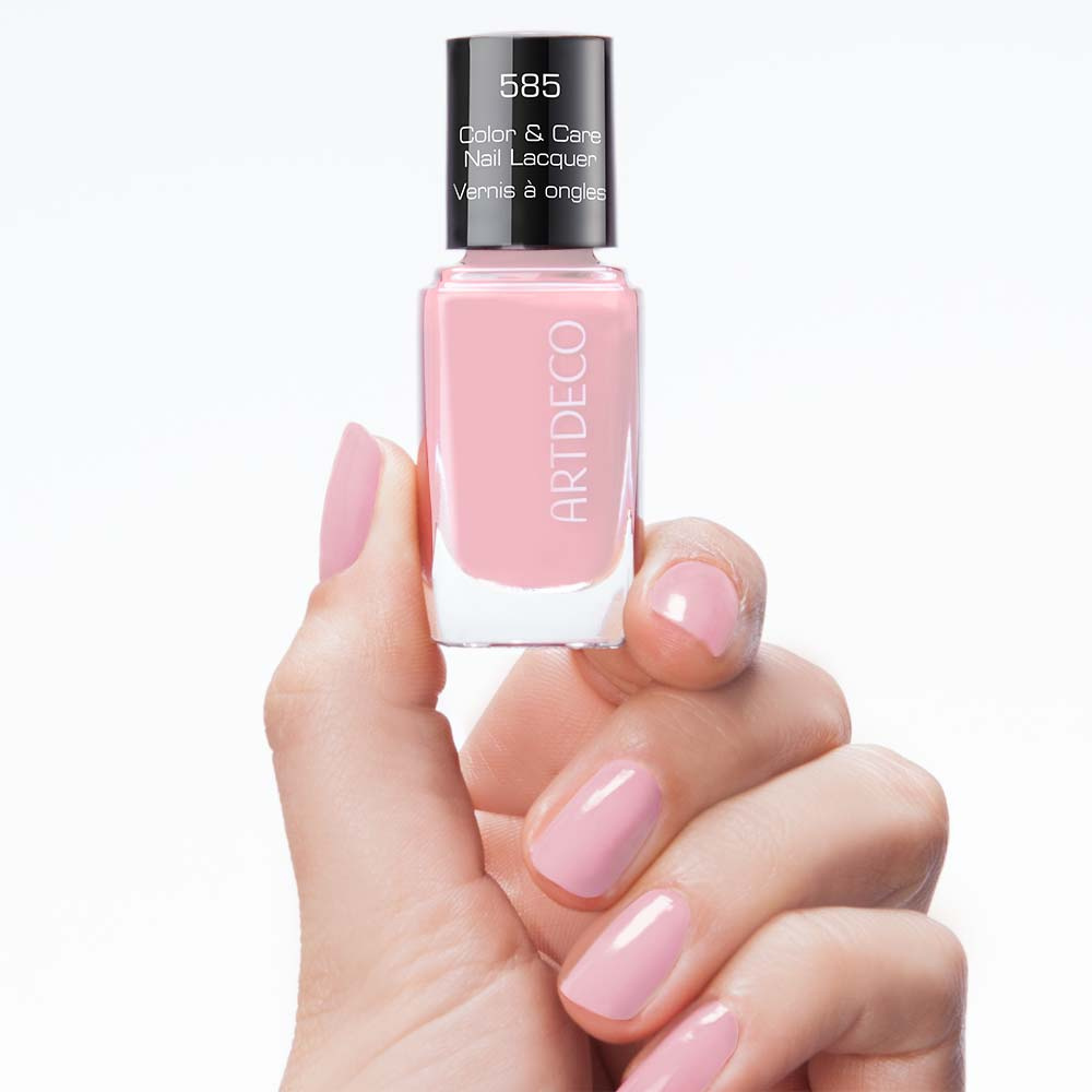 artdeco COLOR & CARE NAIL LACQUER Vernis à ongles de couleur intense et nourrissant  l'huile d'avocat