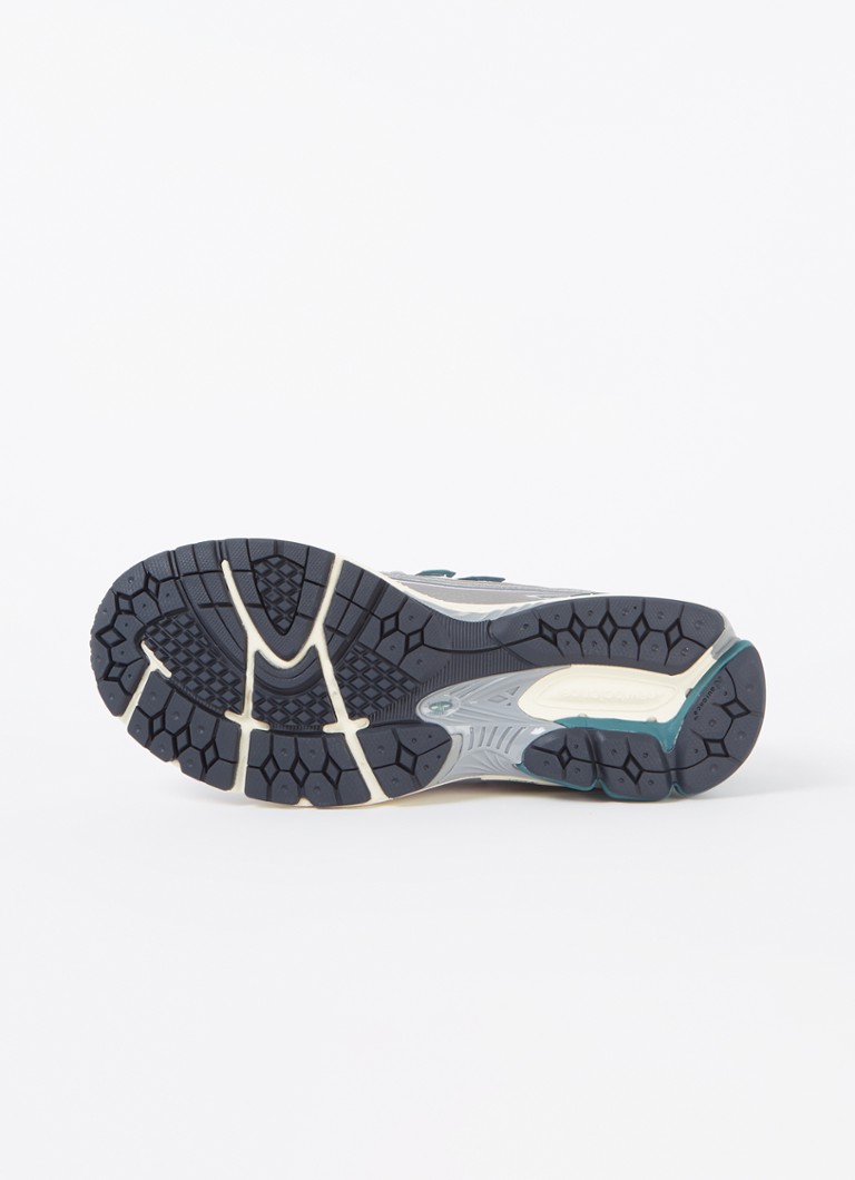 Buty sportowe New Balance 1906 z detalami z siateczki