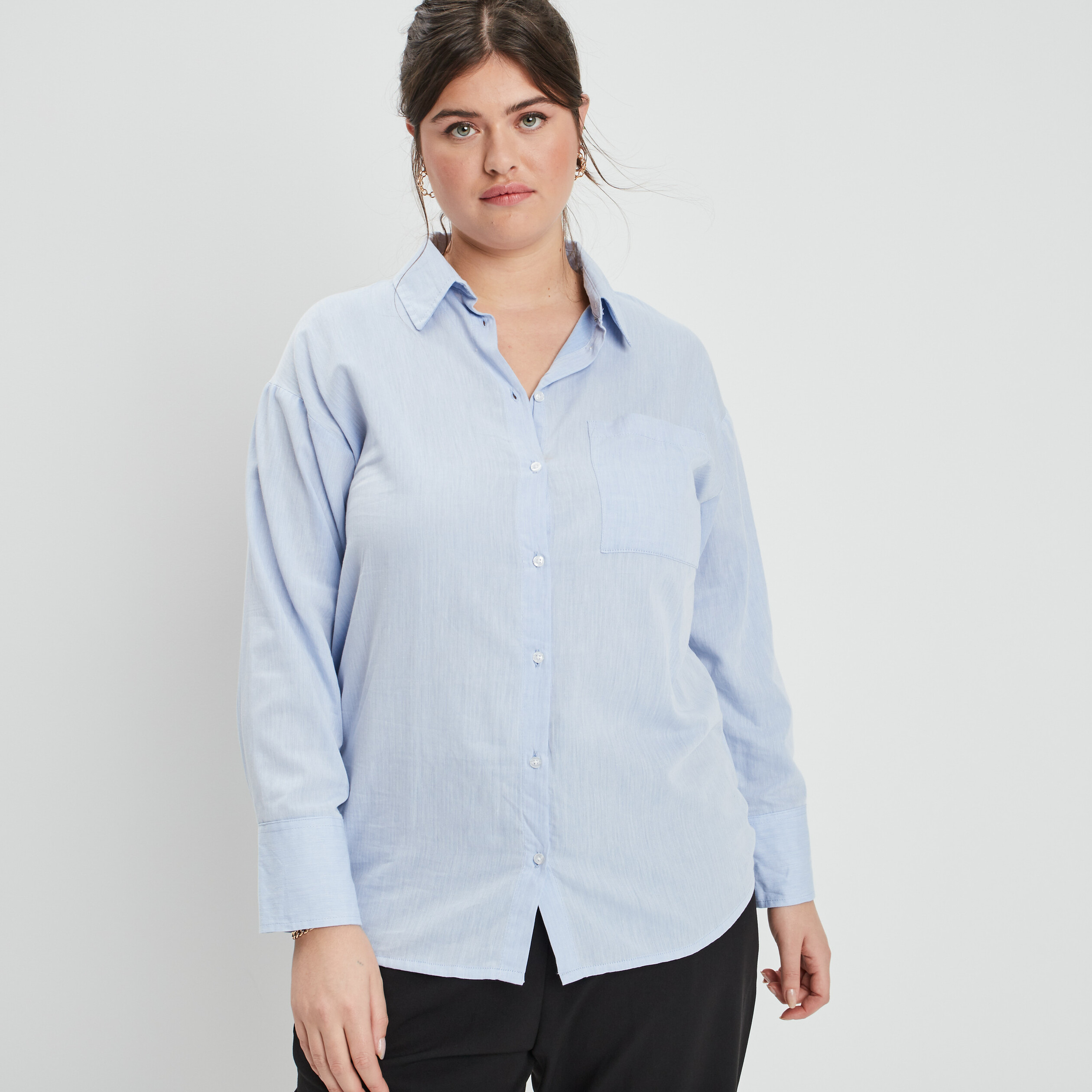 Chemise manches longues bleu clair femme grande taille | La Halle