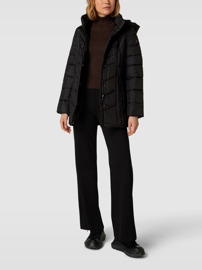 Steppjacke mit Taillengürtel in schwarz