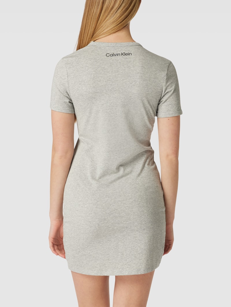Nachthemd mit Label-Print in hellgrau meliert